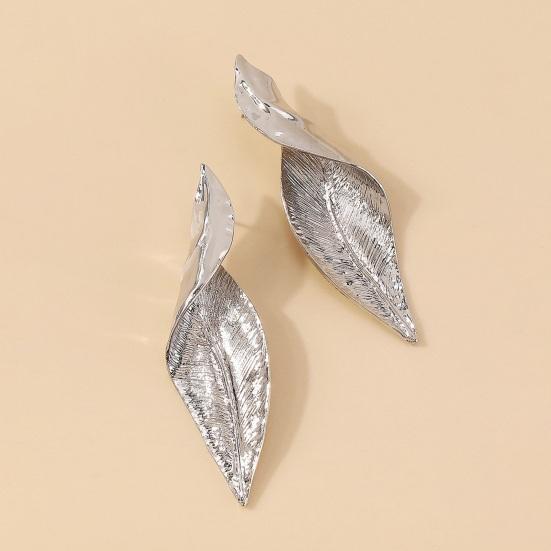 1 Pair Twisted Leaf Earrings Geometric Exaggerate Elegant Shiny Metal Hypoallergenic Women Girls Earrings Fashion Jewelry Accessories Gift