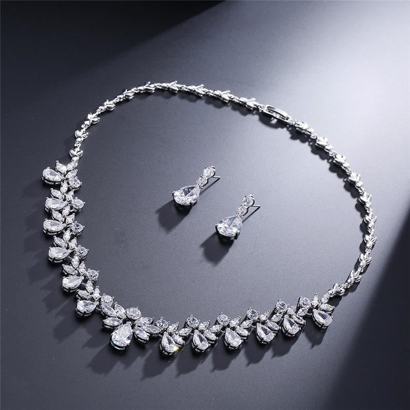 Elegant CZ Zircon Dubai Wedding Bridal Jewelry Set Luxury Water Drop Pendant Necklace Dangle Stud Earrings Sets