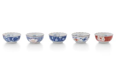 Hasami Ware New Small Bowls with Various Designs and Chrysanthemum Patterns of by Saikai Pottery Year's Set (Set 5)