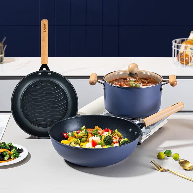 

Debo Sapphire Non-stick Cookware Set