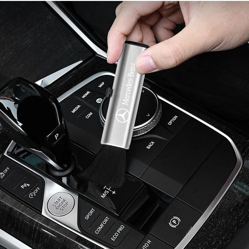 Car Interior Cleaning Tool Outlet Soft Brush Artifact Brush Goods For Mercedes-Benz AMG C500 C200 C300 A B C E GLA CLA GLK GL ML GLE W204 W205 W203