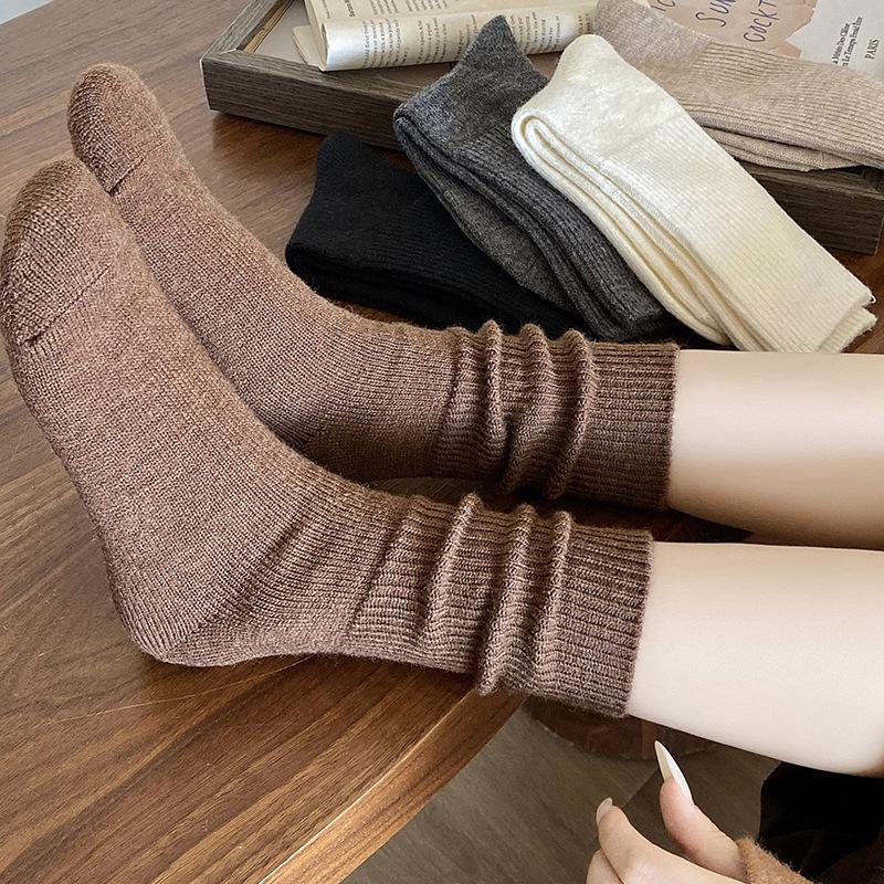Season Socks Stacking Socks Trendy Outer Wear Fleece Thickened Warm Wool Socks Solid Color Retro Medium Tube Socks