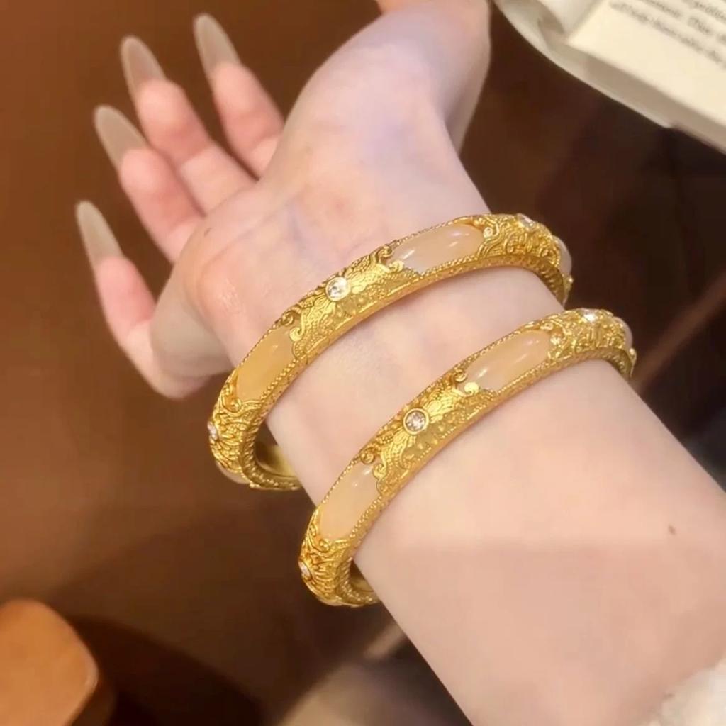 New Chinese-style Yellow-gold Engraved Gold and Jade Liangyuan Filigree Bracelet Female Retro Court Style Inlaid Hetian Jade Bracelet