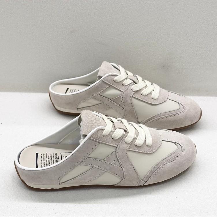 Niche matte half slippers women's 2025 new autumn and summer retro flat bottom one-pedal outer wear heel-free board shoes tide