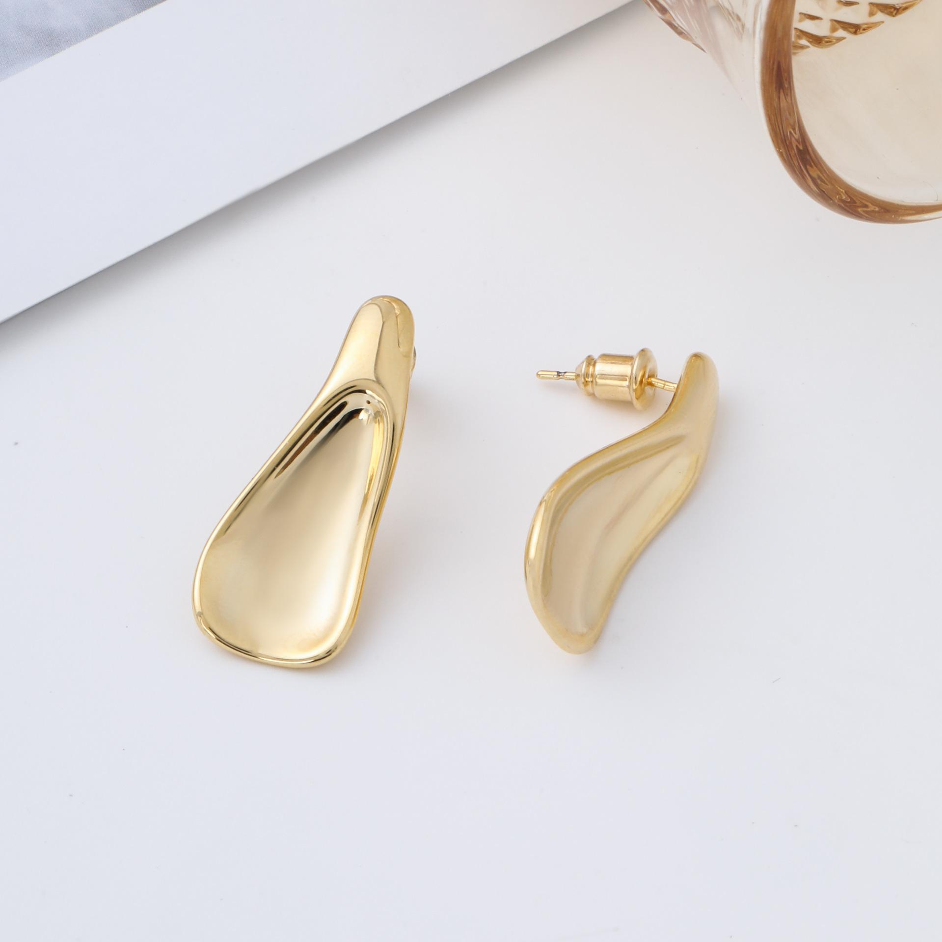 

Серьги-гвоздики с серебряной иглой S925, европейские и американские серьги-гвоздики неправильной формы, модные серьги в холодном стиле, модные серьги золотой