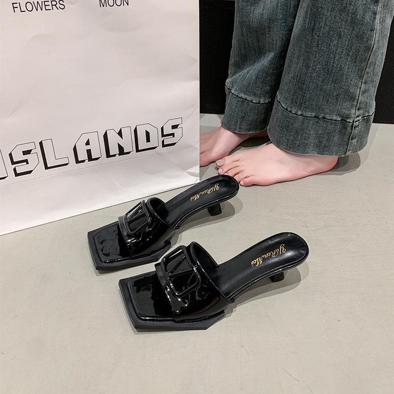 

Лето 2025 года, новые квадратные туфли на высоком каблуке, лакированная кожа, тонкий каблук, односложные повседневные туфли на высоком каблуке 35 чёрный