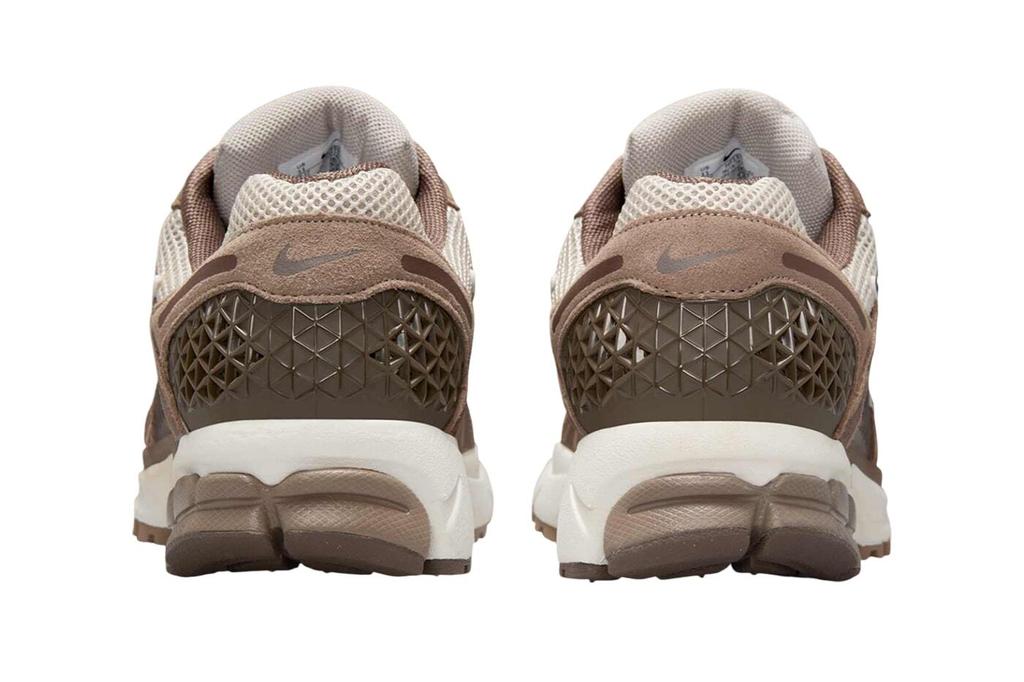HF1553-004 Nike Zoom Vomero 5 College Grey Sail Mink Brown Light Orewood (Men's)