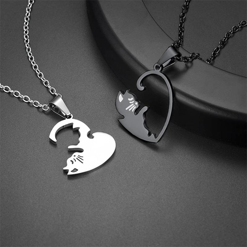 Trendy Couple Hugging and Stitching Cat Love Necklace Pendant Jewelry