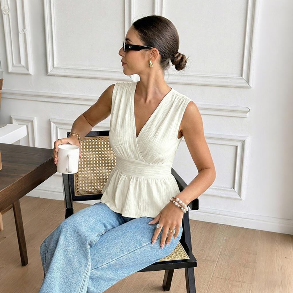 New Women's Sleeveless Top, French Style Solid Textured V-neck Waist-cinched Casual Blouse