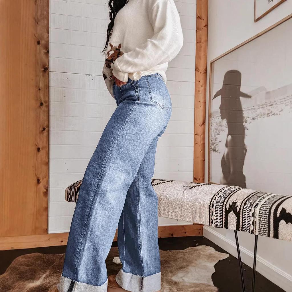 2026 Spring Women's High-Waisted Retro Wide-Leg Jeans with Center Seam Cuffs