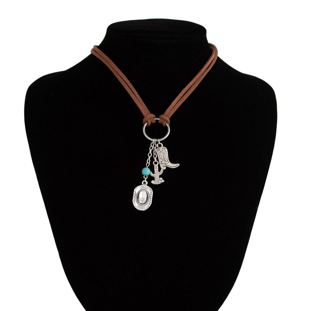 Stylish Cowboy Theme Necklace Fashion Cowboy Necklace Bohemian Necklace Perfect for Casual Wear and Rock Fashion