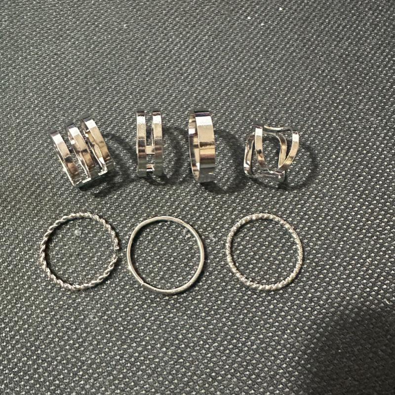 Conjunto de Anéis Simples Criativos Estilo Europeu e Americano - 7 Peças