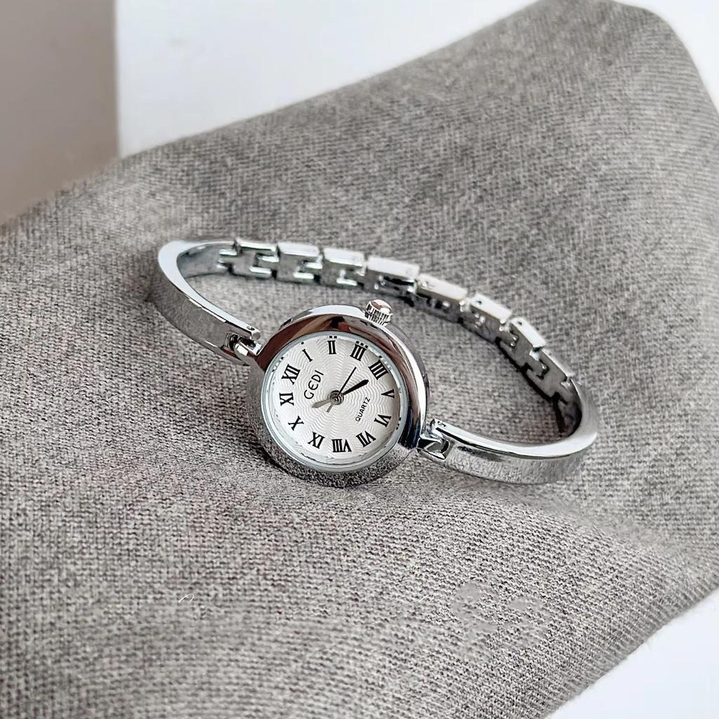 Watch for Women, Vintage Steel Strip, High-end Feel, Bracelet Style Small Dial, Quartz Original Ladies Watches Gift Promotion