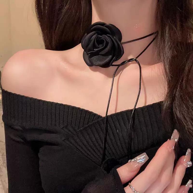 Kamelienblüten-Halskette - Damen-Kettenhalsband - Nahtlose Verbindung von Light Luxury und Nischen-Stil Blütenhalsketten - Hochwertiges Accessoire