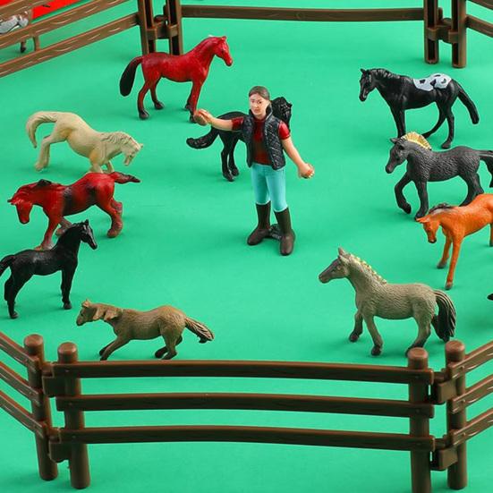 Christmas Advent Calendar 2025 24-Day Countdown Holiday Decoration Horse Farm Animal Play Ornament Set