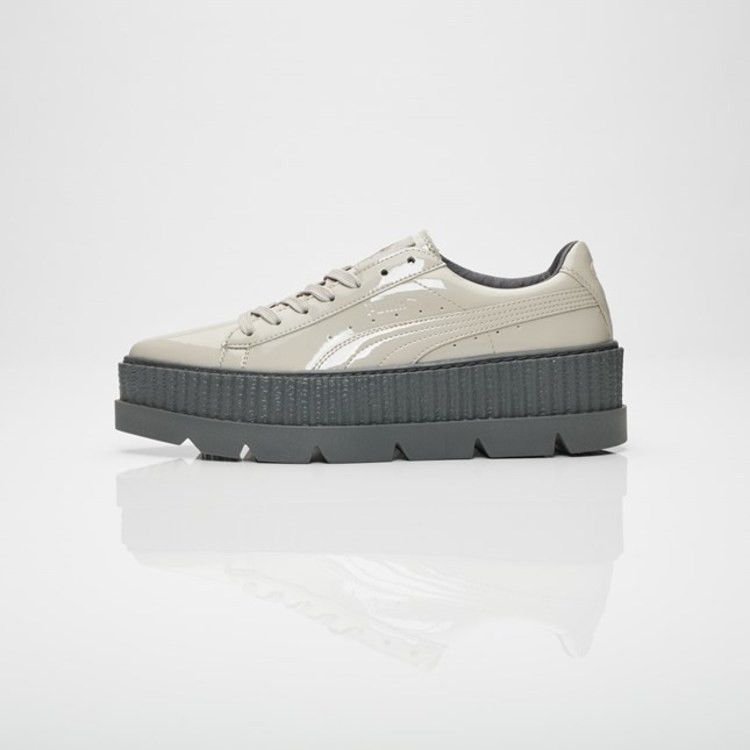 Women's Sneakers Puma Pointy Creeper Rihanna Fenty Patent Dove (Women's) Dove/Dove