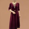 Jesień Zima Odzież Damska Złoty Aksamit Luksusowy Elegancki Sukienka Vintage Moda Casual Nowy Luźny Długi Rękaw Midi Szykowna Sukienki