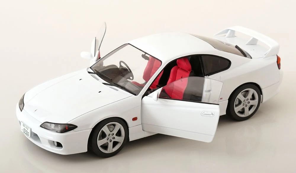 SOLID O 1/18 Scale Nissan Silvia S15 SPEC-R Aero 1999 Aspen White Diecast Model Car [Parallel Import]