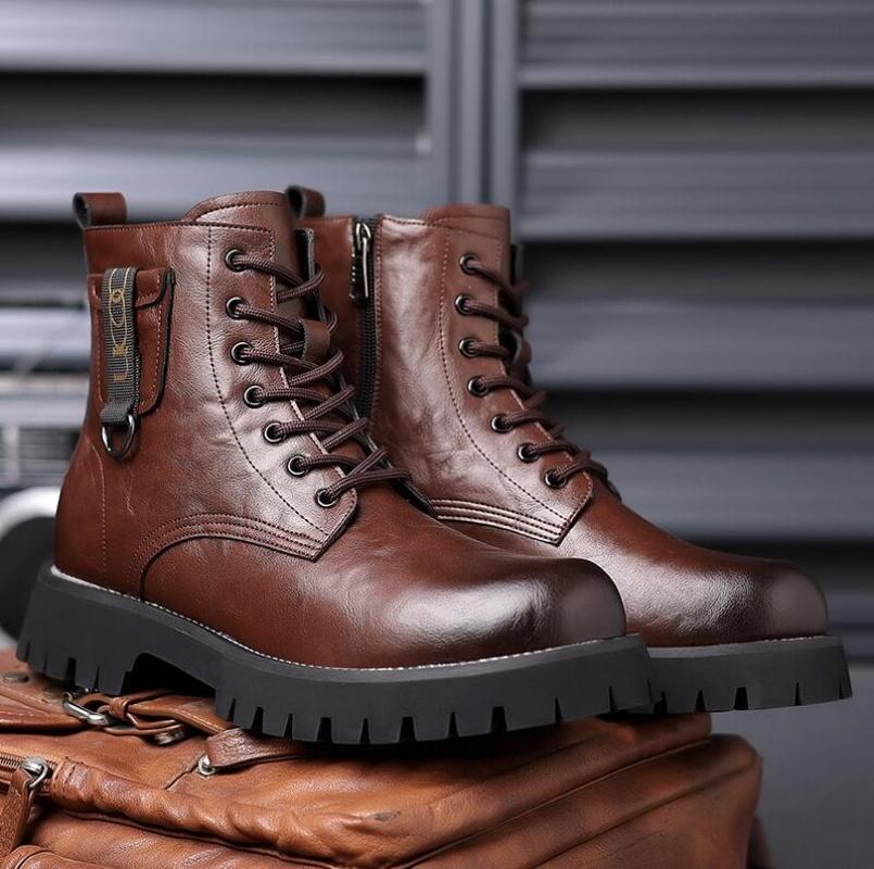 Новые дизайнерские мужские рабочие ботинки красивые мотоциклетные ботинки альпинистские ботинки на толстой подошве мужские короткие ботинки из натуральной кожи 38 11198₽