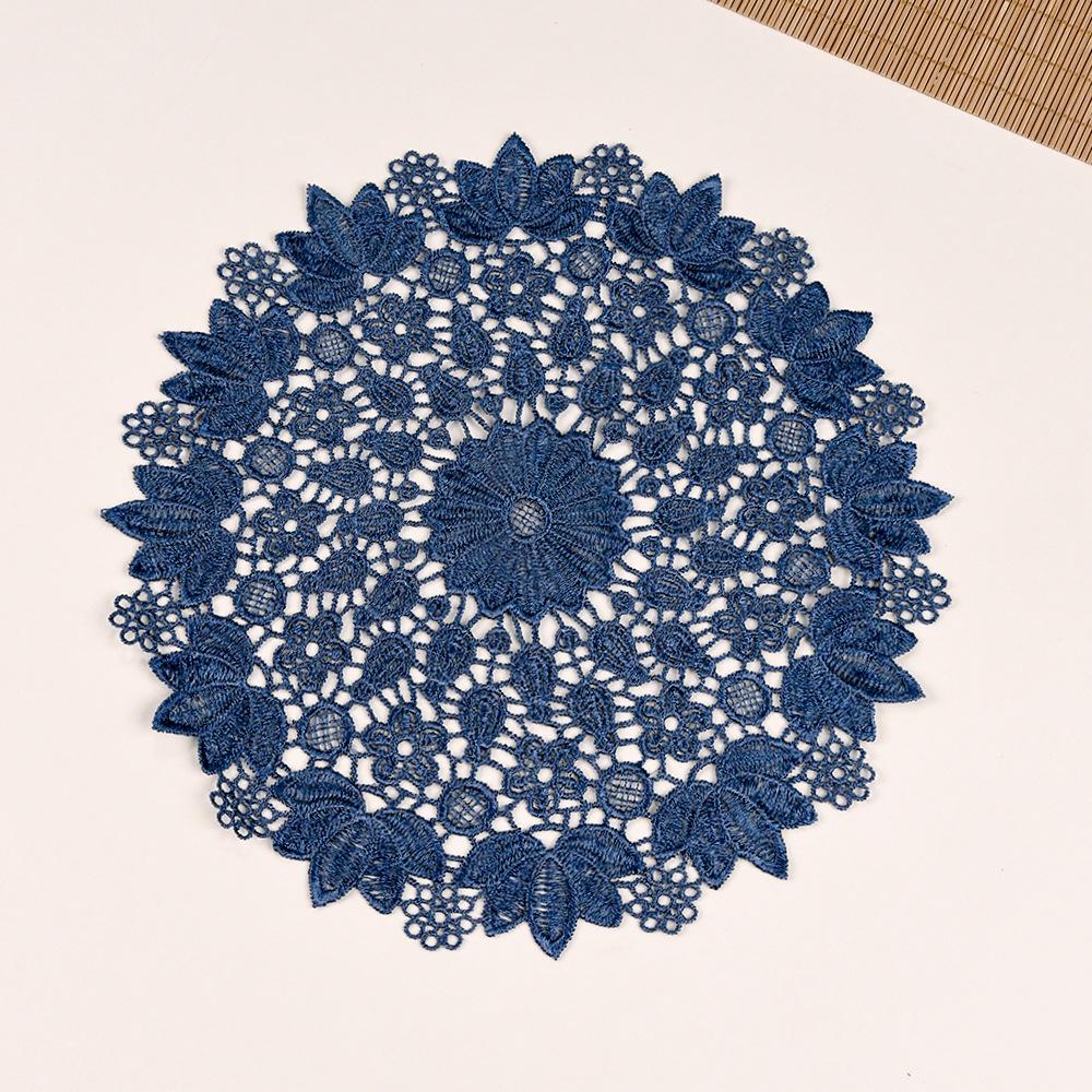 Bestickte rutschfeste runde Untersetzer & dekorative Tischmatte im Ethno-Stil