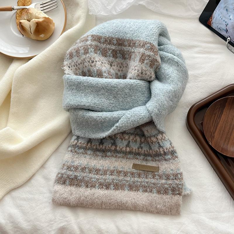 Fair Island Green Christmas Knitted Scarf Atmosphere Women's Autumn and Winter Thickened Warm Versatile Student Neck Scarf