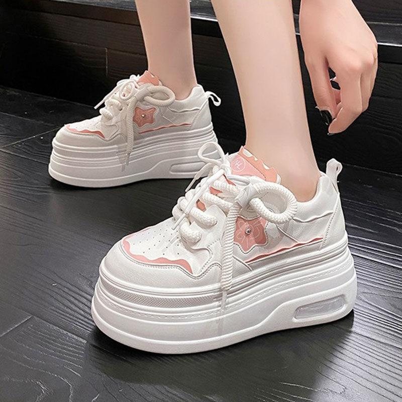 Soft Leather White Shoes for Women New Spring Korean Version Versatile Internal Height-enhancing Casual Shoes Thick Sole Sponge Cake Breathable