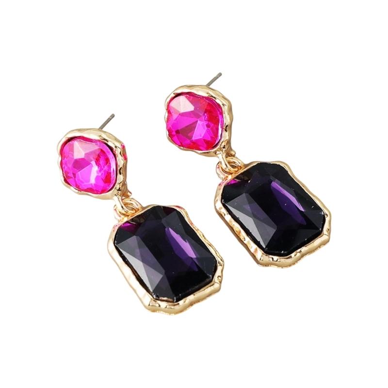 

Square Zirconia Studs Earrings Minimalists Designs Portable Alloy Jewelry for Daily Wear and Special Occasions сливовый