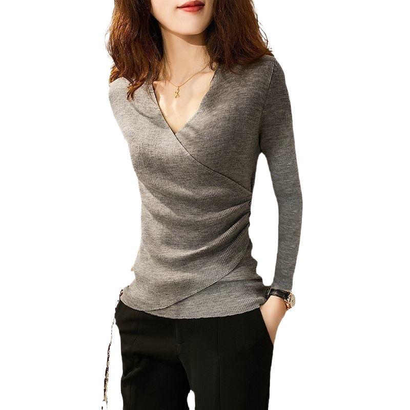 2025 Spring V-neck Slim-fit Knit Sweater Top for Women