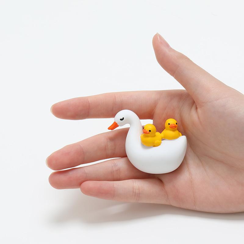 Little Yellow Duck Refrigerator Magnet Duck Mother Carrying Little Duck Cartoon 3D Animal Magnetic Sticker Decoration Po Wall