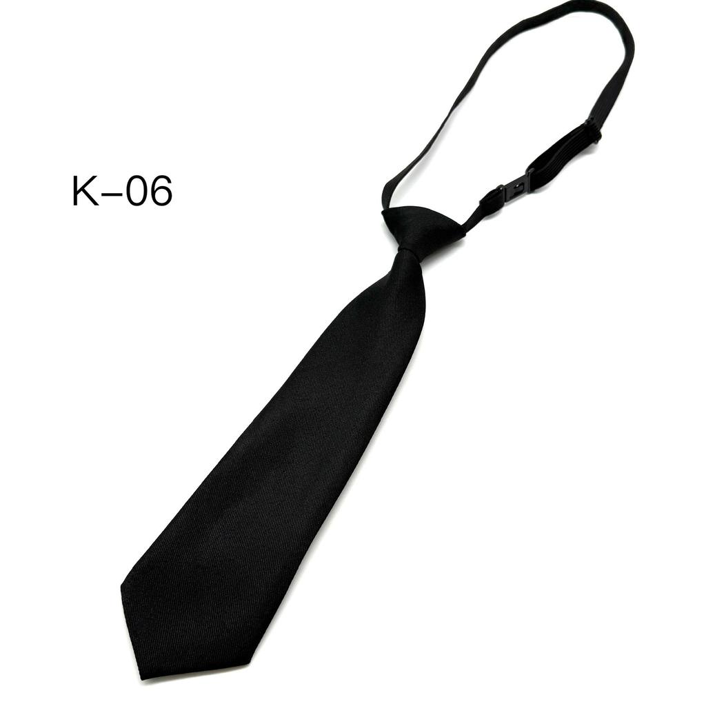 Direktverkauf Schwarz Kostenlose Kinderkrawatte, Einfarbiges Gummiband Köper Feinkörnige Krawatte