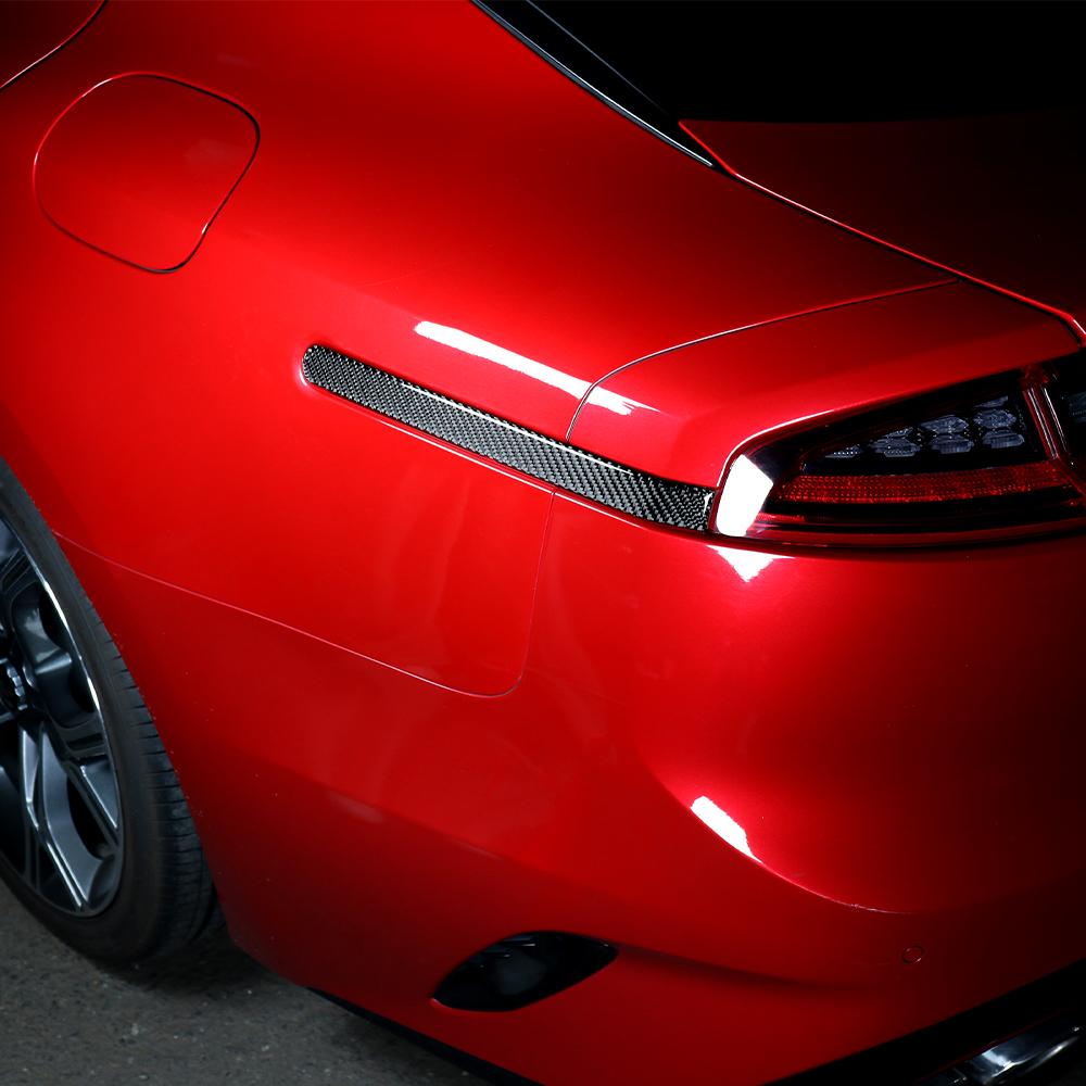 Carbon Fiber Rear Tail Light Decorative Strip Cover Trim Styling Decoration For Kia Stinger 2018-2026 Accessories