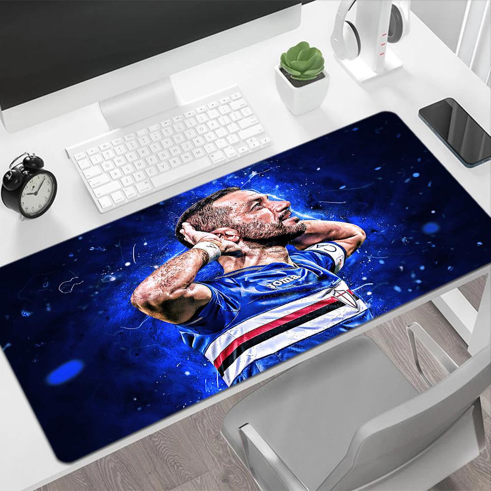 Sampdoria Player Celebration Large Mouse Pad Office Mouse Mats Study Desk Mat Non-Slip Rubber Bottom Suitable for Office Gaming PC Laptop