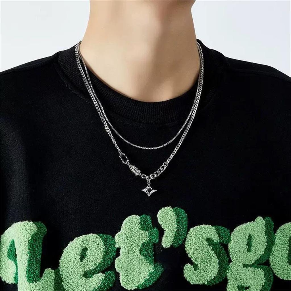 Tide coole schwarze Mosaik-Liebesketten-Kollektion Nischen-Designgefühl Personalisierte Pulloverkette Halskette
