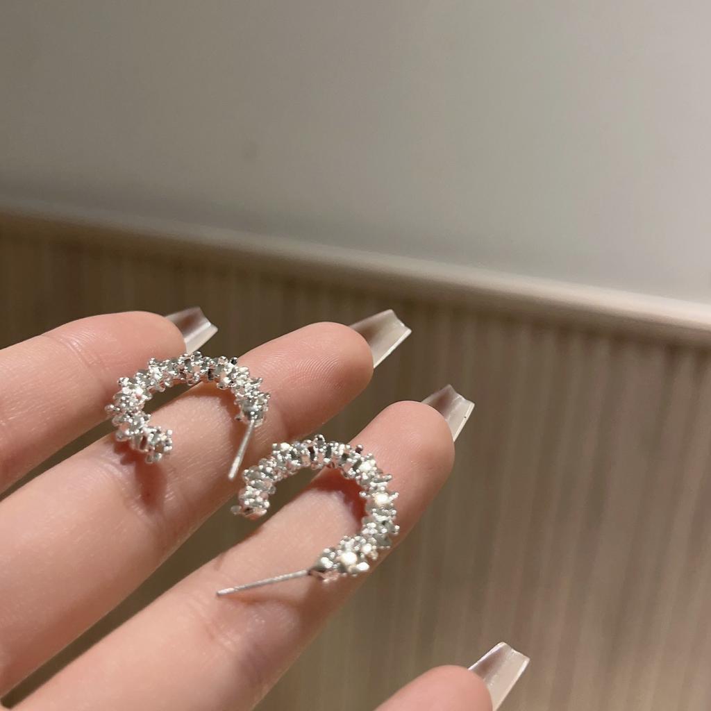 Chunky Earrings C-Type Triple Circle Hoops Earrings for Women Gold Color Alloy Three Circles Hoop Earrings Fashion Zircon Gift