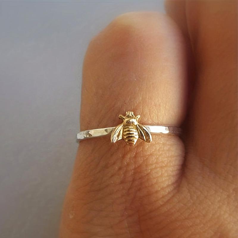 Huitan Chic Insert Finger Ring Female Daily Wearable Bee Shape Design Accessories for Teen Girl Versatile Fashion Dainty Jewelry