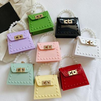 Modische Mädchen Umhängetasche Ab Guangzhou Fabrik Großhandel Bonbonfarbe Crossbody Tasche mit Kette Handytasche innen