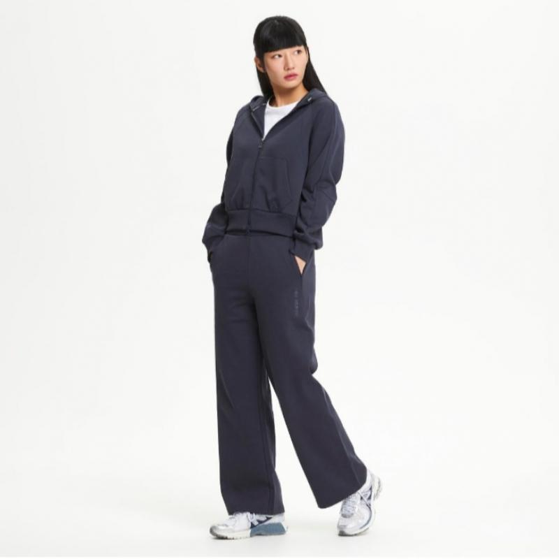 New Balance Pantaloni Lqj Nbmle4w832 59 Pantaloni Largi Semnătură Femei Neperiate