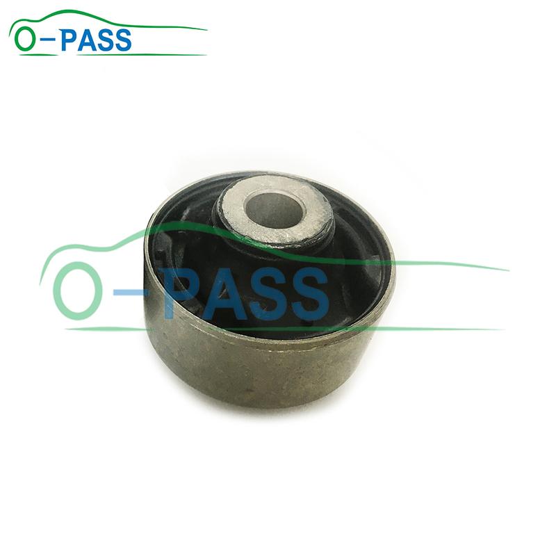 Front Lower Big Control Arm Bushing For Honda Vezel XR-V HR-V II XRV HRV 2013- 51391-T7J-H01 1 Piece