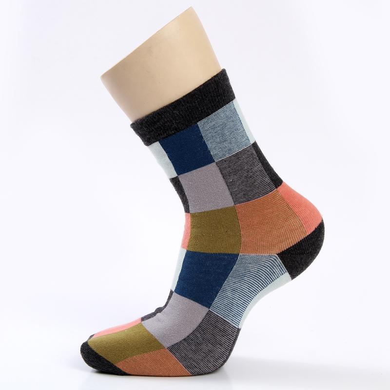 5 Paar/Los gekämmte Baumwolle Herrensocken Herbst und Winter Kompressionssocken Mode Bunt Quadratisch Fröhliche Socken Herren Größe 39-45