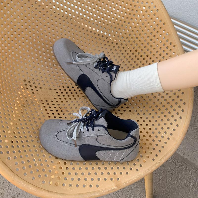 

Retro women s spring new flat-bottomed casual sports board shoes with lightweight soft soles 40 серый