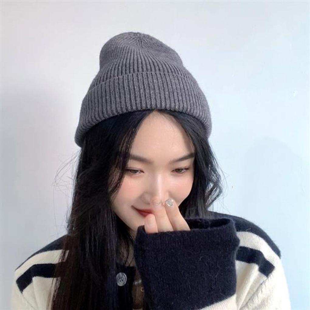 Plays Knit Beanie (Gray)