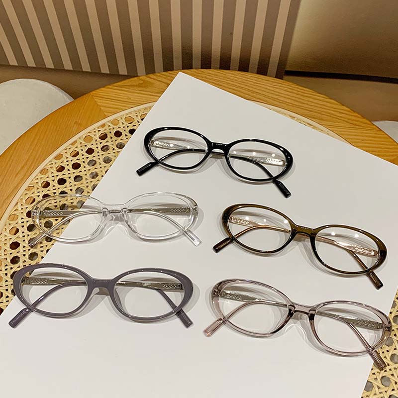 Oval Frame Pochromic Myopia Glasses for Women Color Changing Anti Blue Light Outdoor UV Protection Near Sighted Eyewear