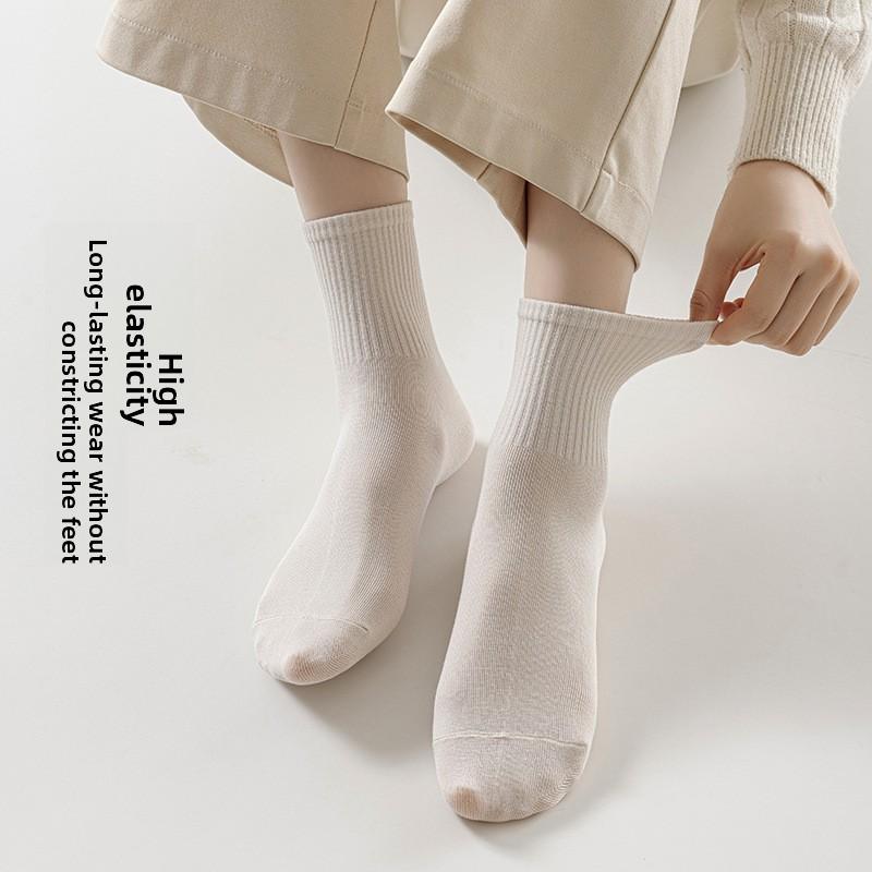 Sock Children's Mid-calf Socks with Antibacterial, Sweat-absorbing, Breathable and All-season Features, Made of Pure Cotton.