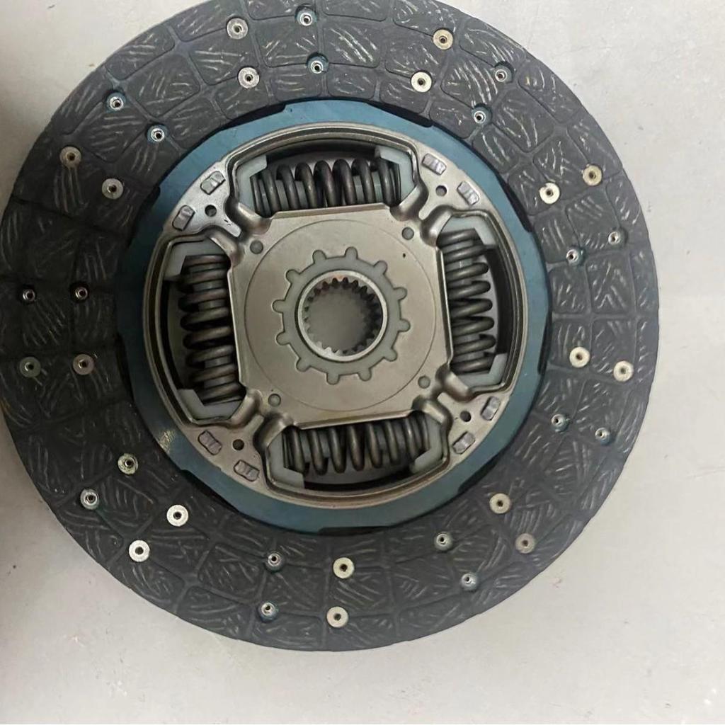 Hilux Kompatible Kupplungsscheibe 31250-0K060 Automobilteile
