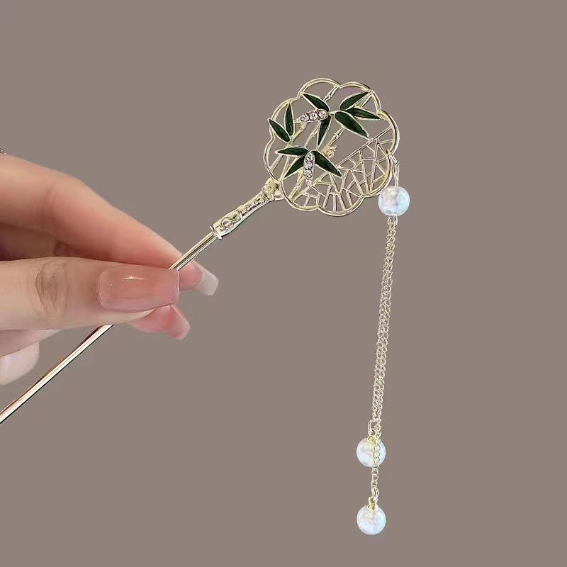 Antiker Stil Jade Blume Haarnadel mit Quaste – Damen Qipao & Hanfu Kopfschmuck Accessoire