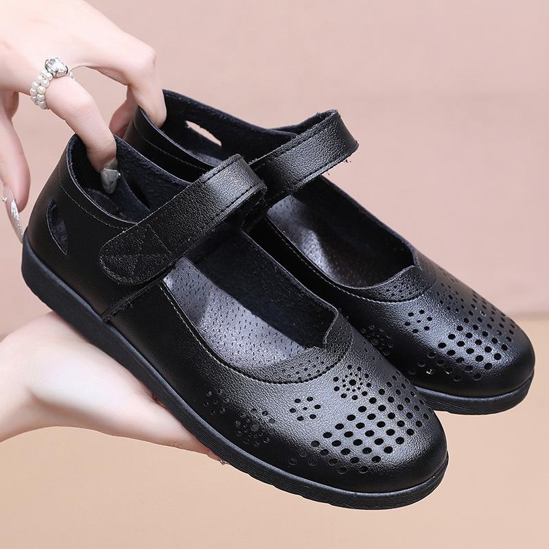 

Soft-soled shoes sandals flat-soled elderly women s hole shoes single shoes elderly non-slip comfortable women s shoes summer 35