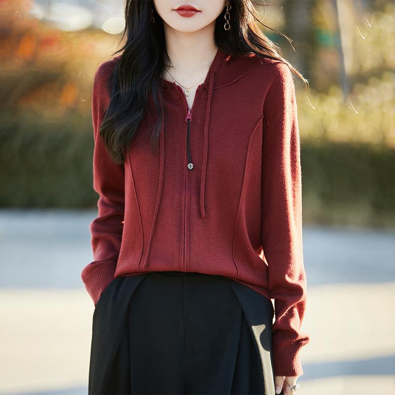 

Женский кардиган с капюшоном крупной вязки на молнии, 2025 Large