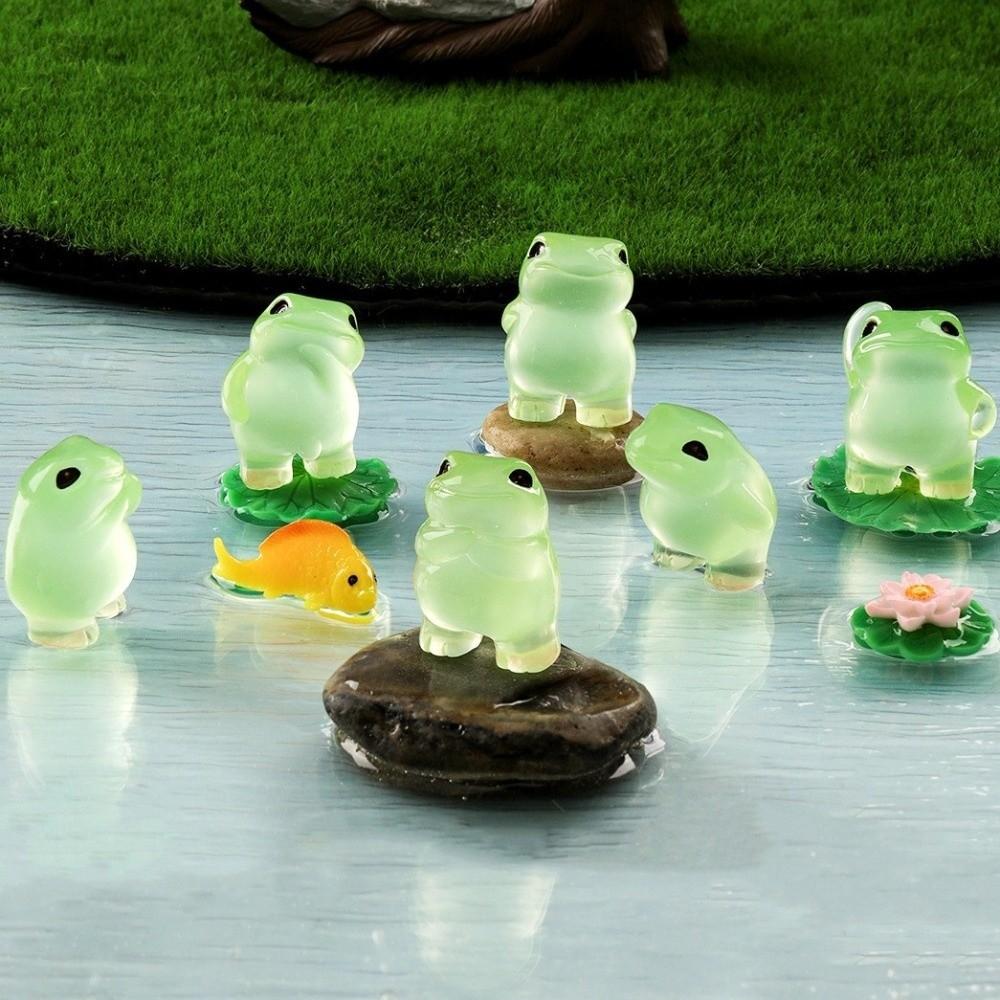 6PCS Cute Luminous Frog Figurines Glow At Dark Frog Decoration Mini Frog Statues Office Decor