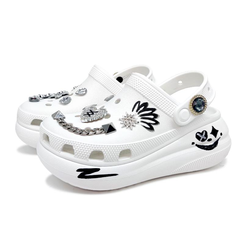 Crocs Crush Clog Aoyama Infinite Silver Trails Hand-Painted Graffiti Versatile Puff Fashion Casual Clogs Women's Black and White