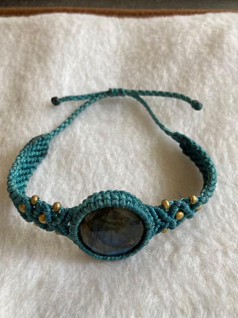 Labradorite bracelet macrame intuition enhancement natural stone power